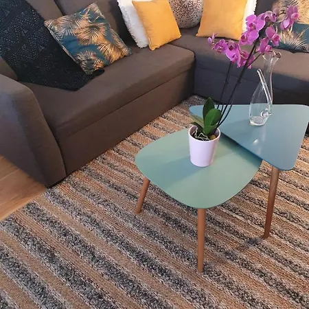 Rum i privatbostad De Luxe Avec Terrasse Courbevoie